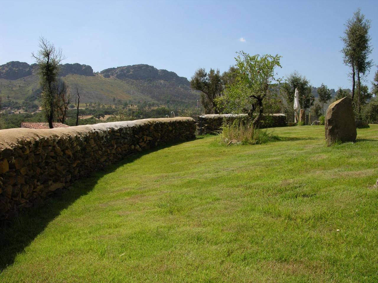 Quinta De Luna Villa Valencia de Alcantara Bagian luar foto